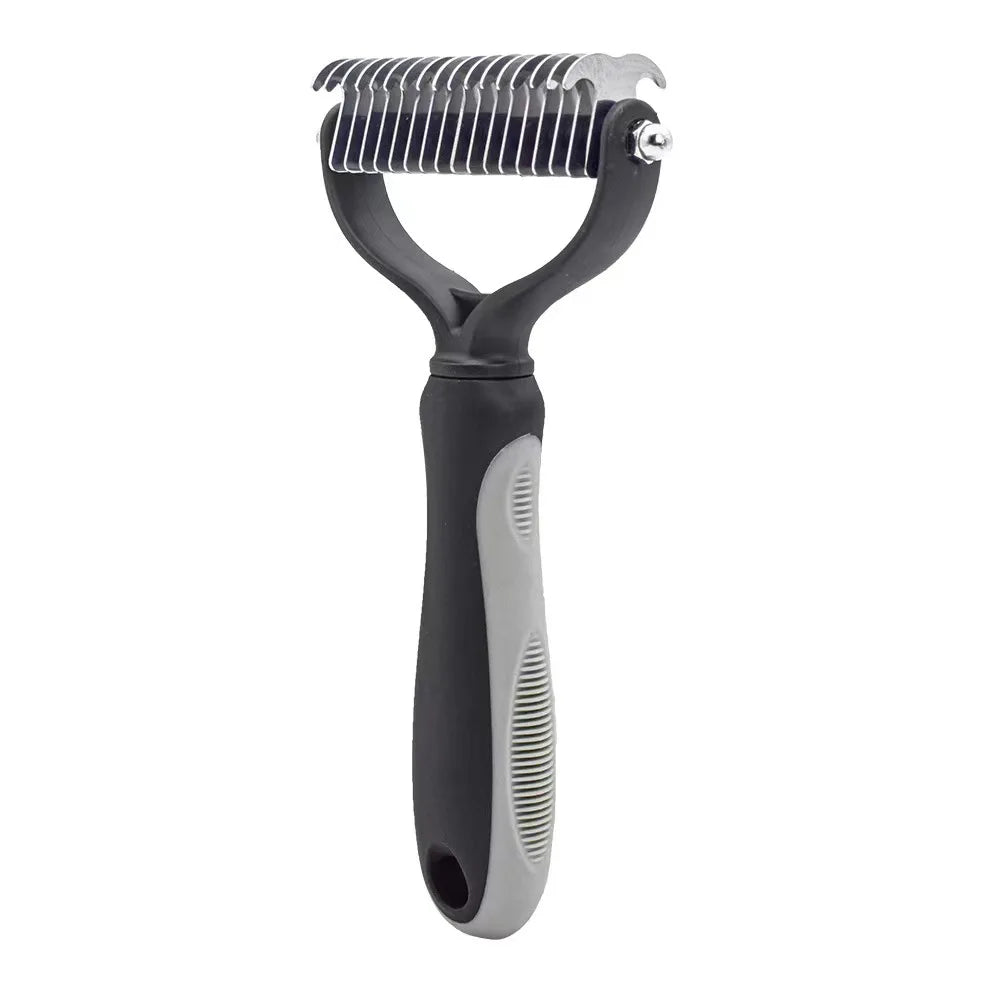 Brosse professionnelle pour éliminer les poils de chien